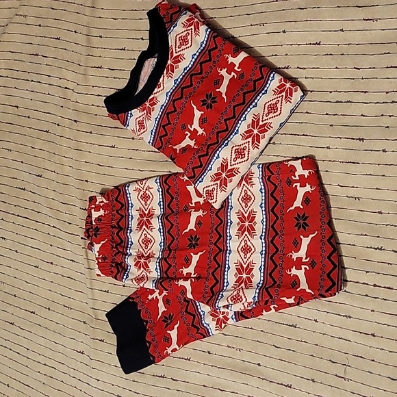 Child's Christmas pj's - Picture 1 of 4